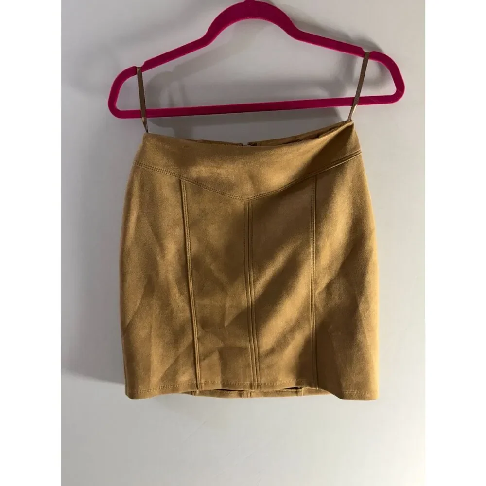 White House Black Market Size 00 Camel Faux Suede Mini Skirt
